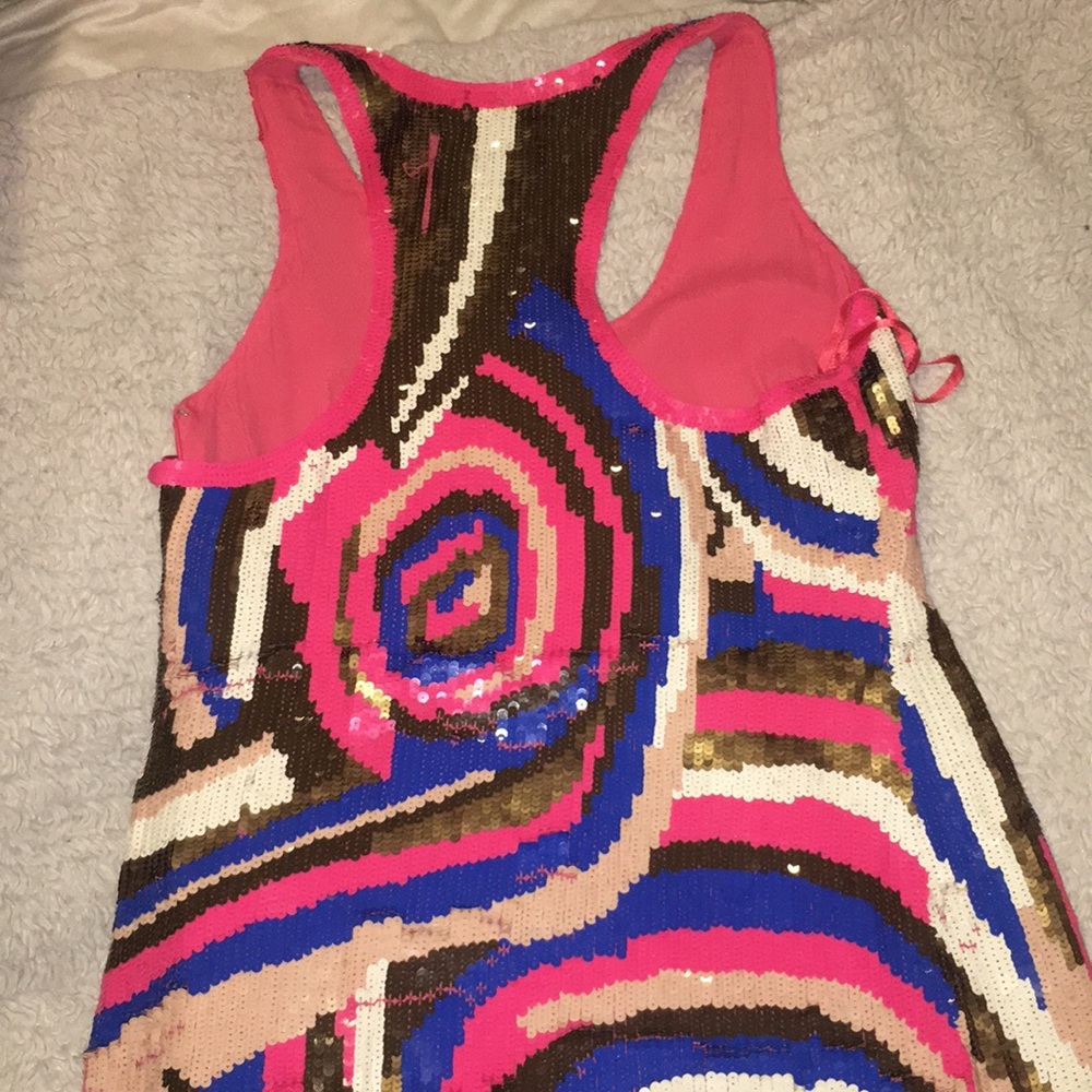 Dress - Picture 3 of 3